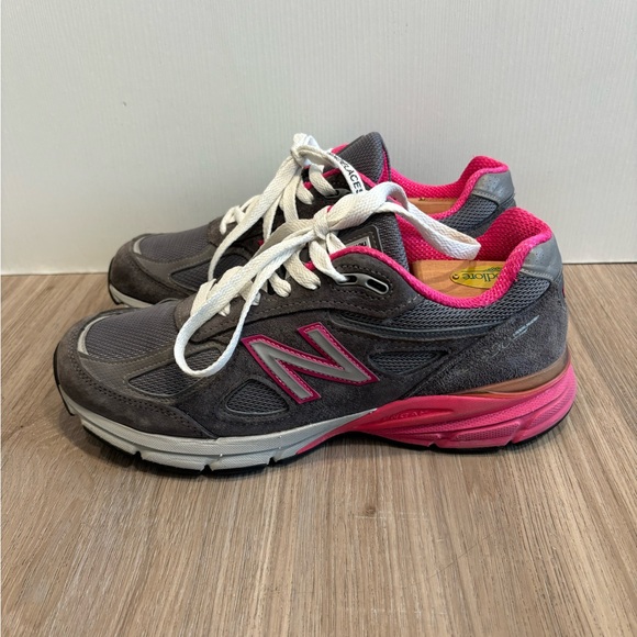 Sold - Picture 3 of 6